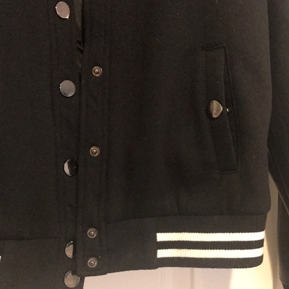 Black Forever 21 Jacket - Picture 3 of 3